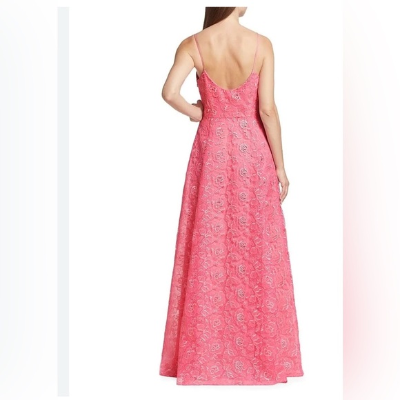 Monique Lhuillier Linda Pink Lace Maxi Dress Gown Size 8 NWT Evening Formal - Picture 3 of 9